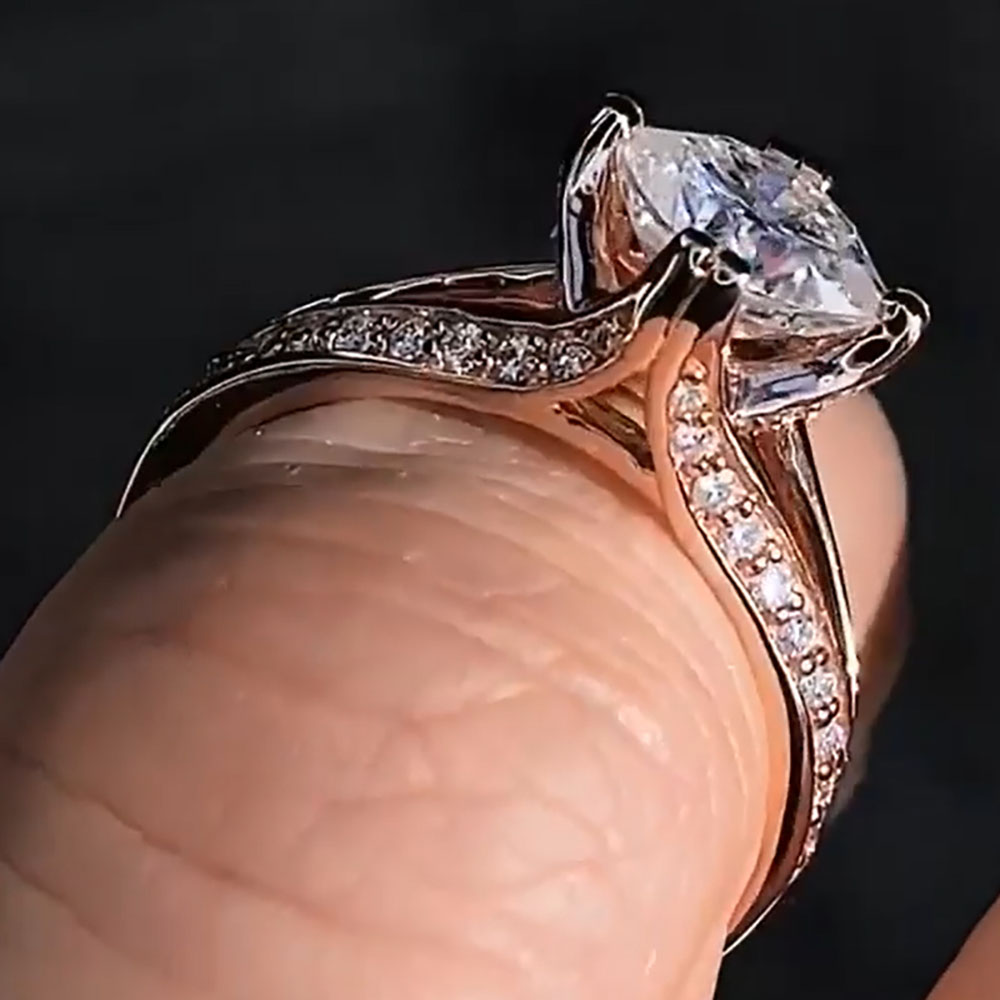 Custom Solid 10K Rose Gold Wom - Moissanite Engagement Ring 1 Carat recension och pris