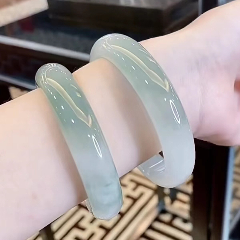 Oil-green, floating-flower, -  - Bracelets recension och pris