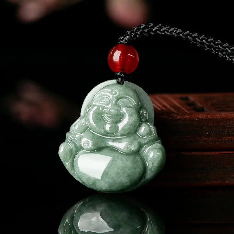 Green Burmese Jadeite Pendant  - Necklaces recension och pris