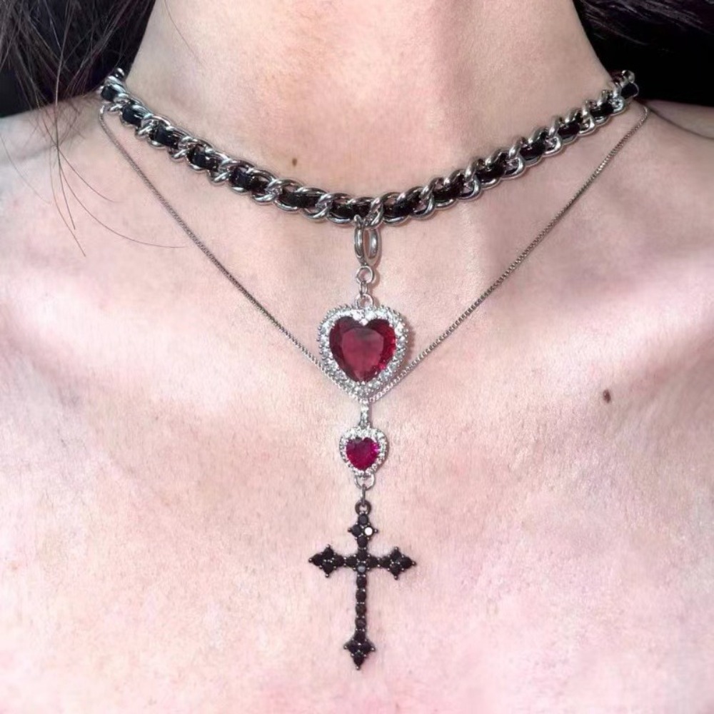 Punk Grunge Red Heart Crystal  - Layered Pendant Necklace Aesthetic recension och pris